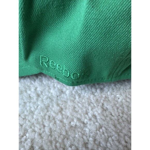 Vancouver Canucks L/XL Reebok Hat NHL Hockey Green Baseball Cap - Picture 4 of 8